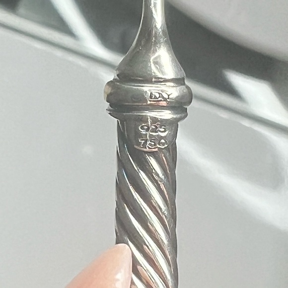 David Yurman Buckle Bracelet.Sterling Silver with 18 K Gold. - Picture 5 of 6